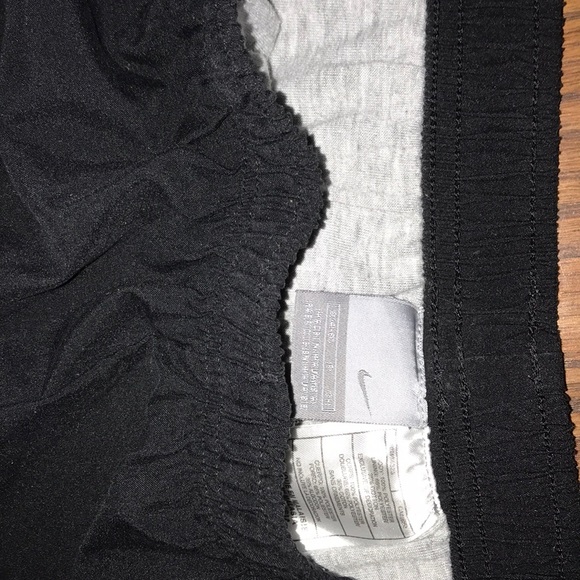 Nike track pants - Picture 2 of 3